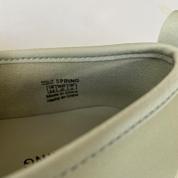 Call It Spring Lovaudien Grey Slip-On Sneakers Size 6.5 - Picture 8 of 9